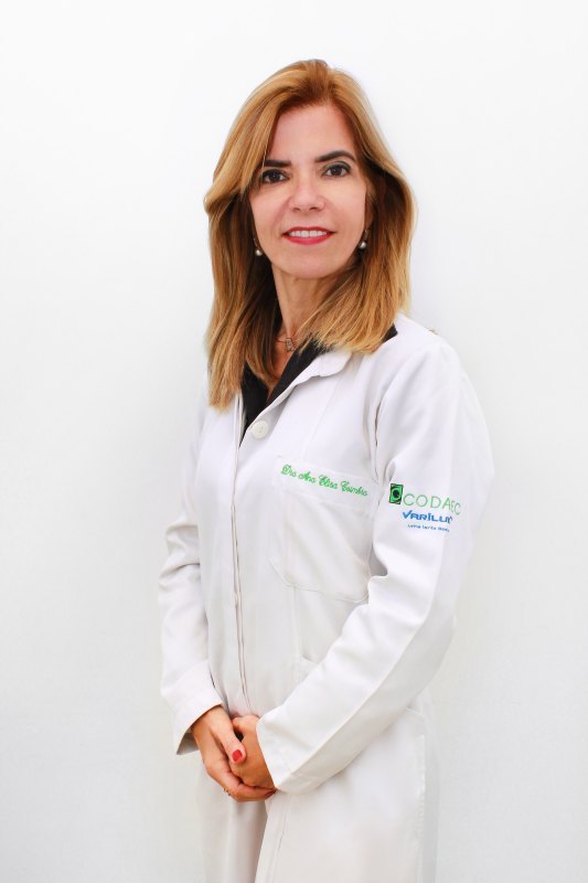 ANA ELISA CASTRO COIMBRA